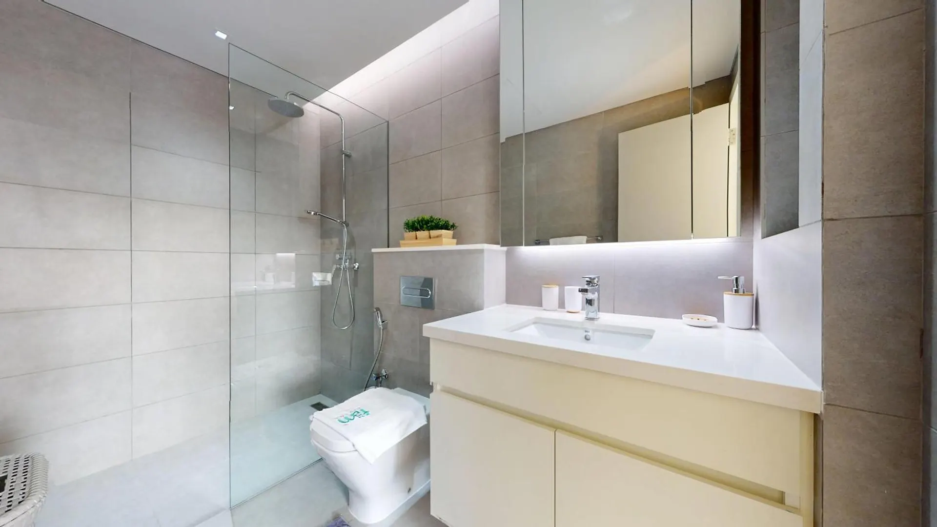Apartment Fam Living -Modern 1 Bedroom Apt At Ahad Residences Dubai