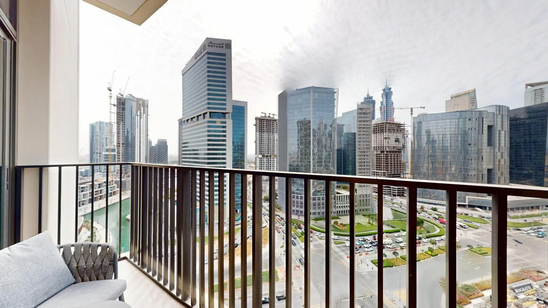 Fam Living -Modern 1 Bedroom Apt At Ahad Residences Dubai